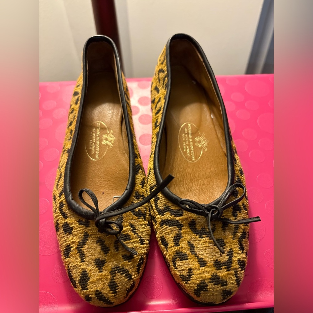 Stubbs & Wooten Leopard Print Ballet Flats